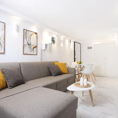 Milou 40 Downtown Thessaloníki